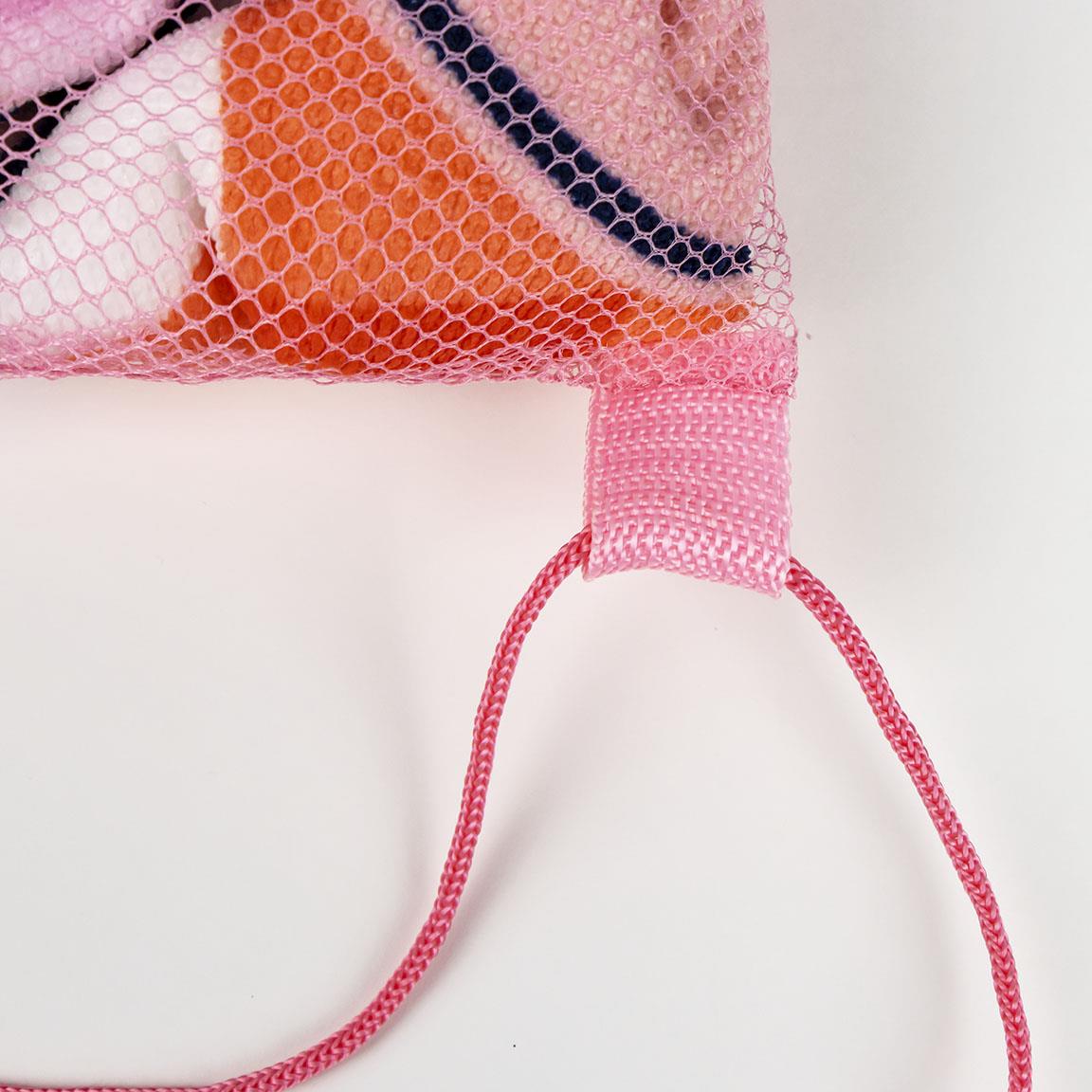 Peppa Pig 3-teiliges Set, Badetuch 70x140cm, Cap Gr. 51 und Turnbeutel