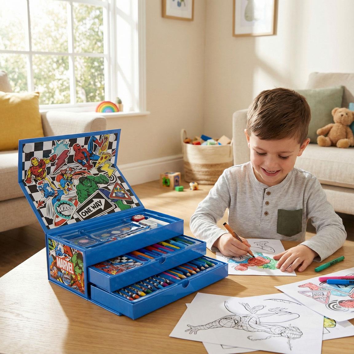 Kinder Malkoffer, 68-teilig, Avengers Spiderman Malset mit Buntstifte etc.